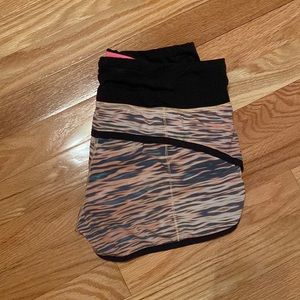Lulu Lemon Speed Up Shorts